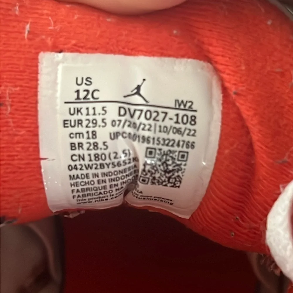 Jordan Retro 3 Size 12 DV7027-108 Mars Stone Sneakers - Picture 5 of 6